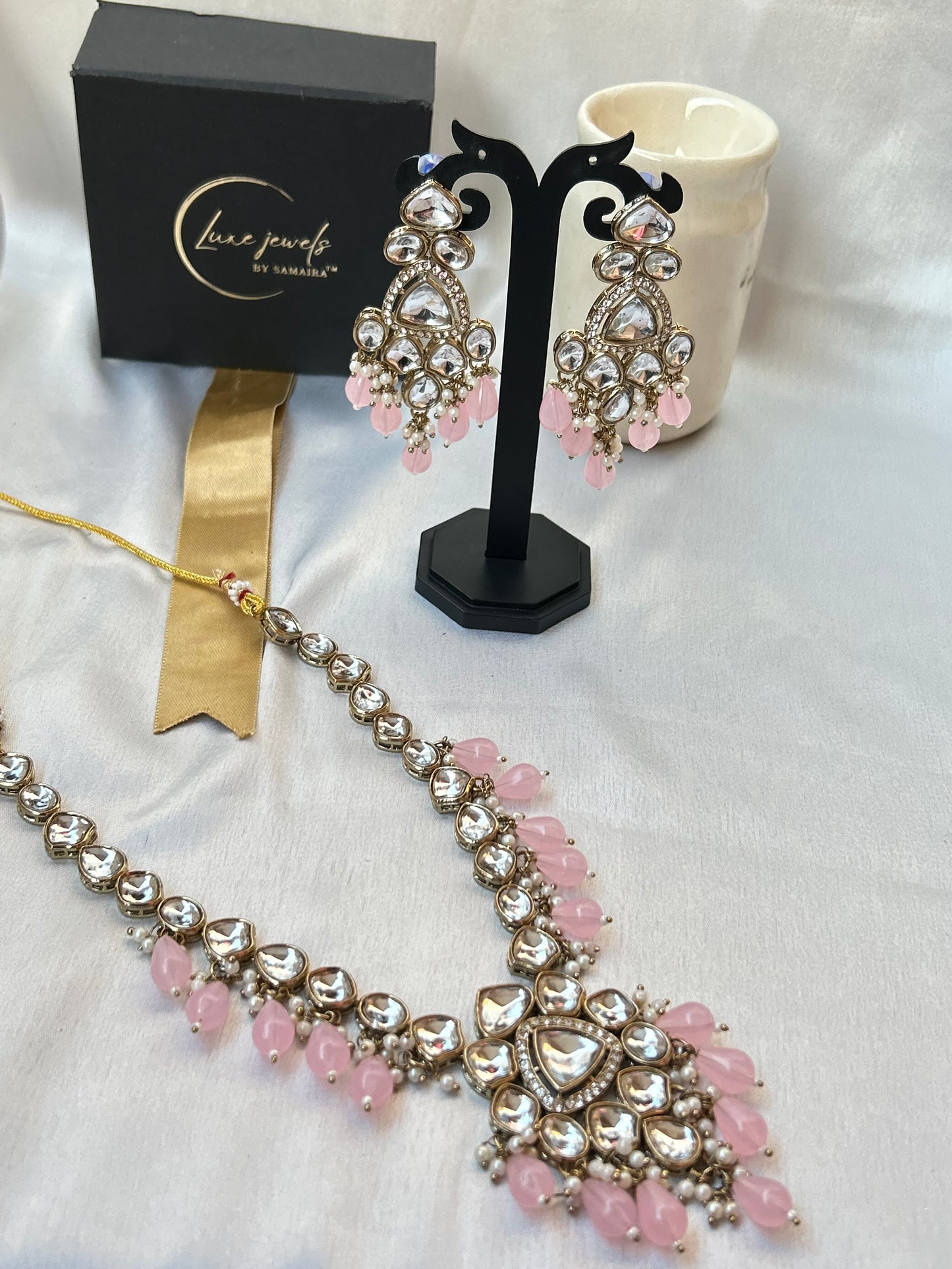 Megha pink necklace
