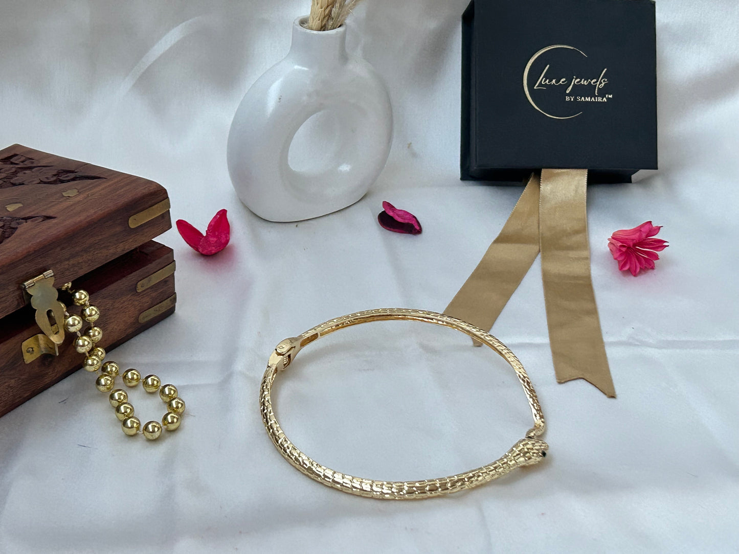 Tuvisha necklace
