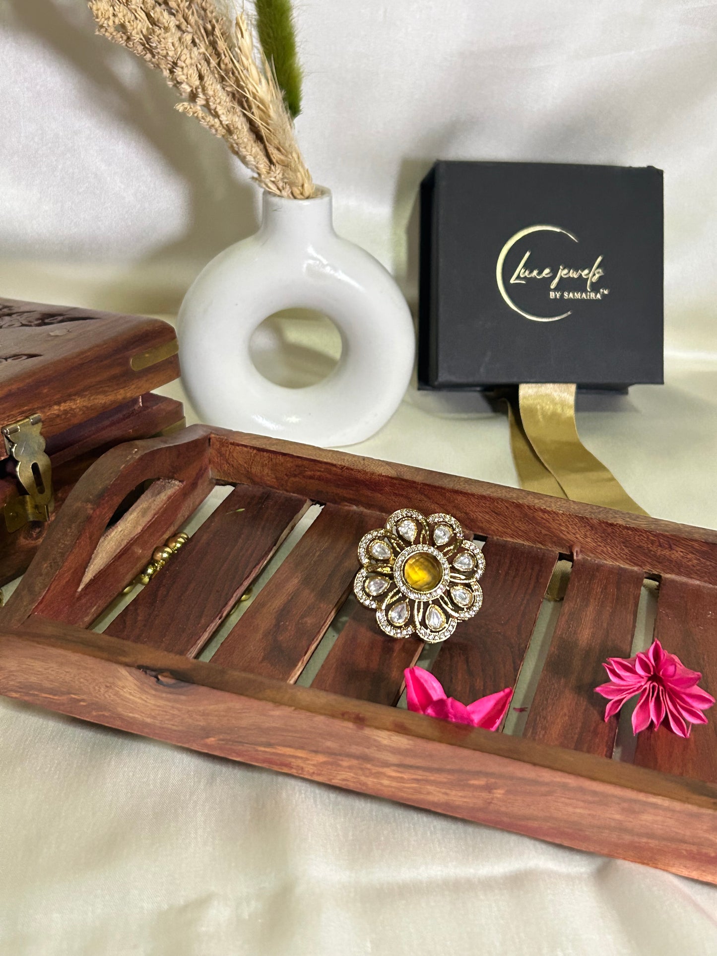 Mayra Blooming yellow Ring