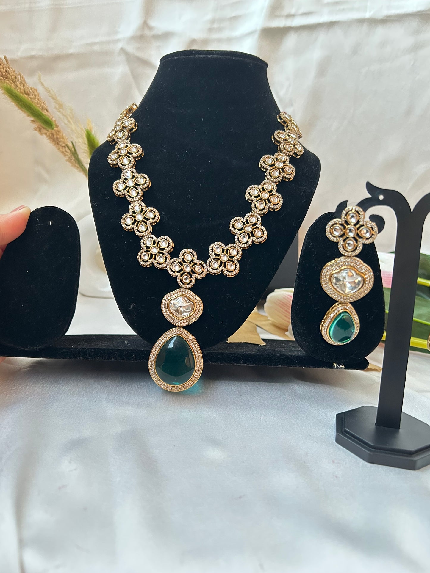 Hershini necklaceset