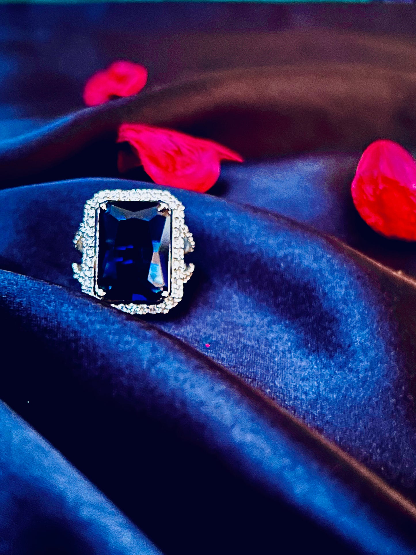 Maisha navy ring