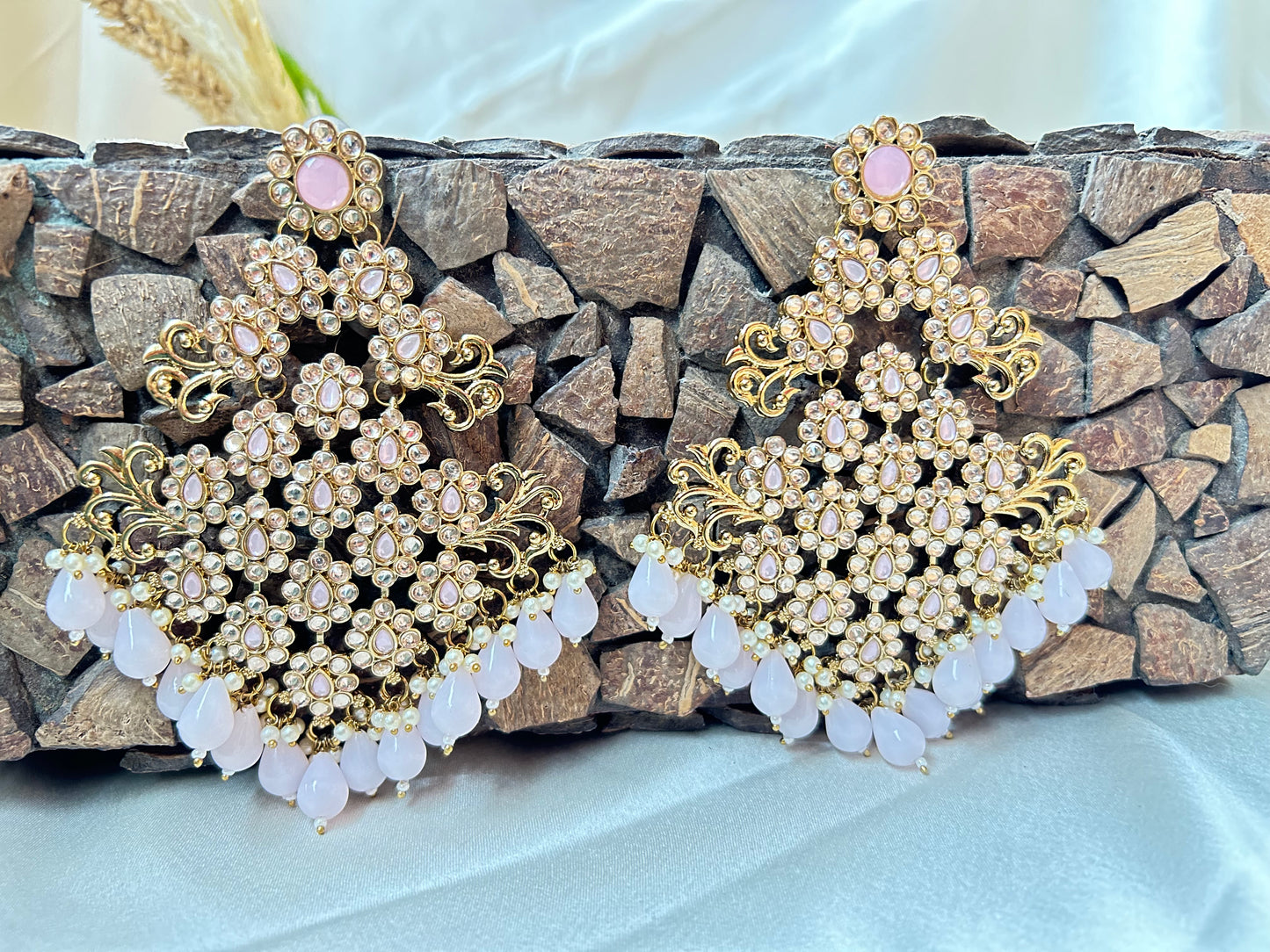 Akshata Pink Chandbali