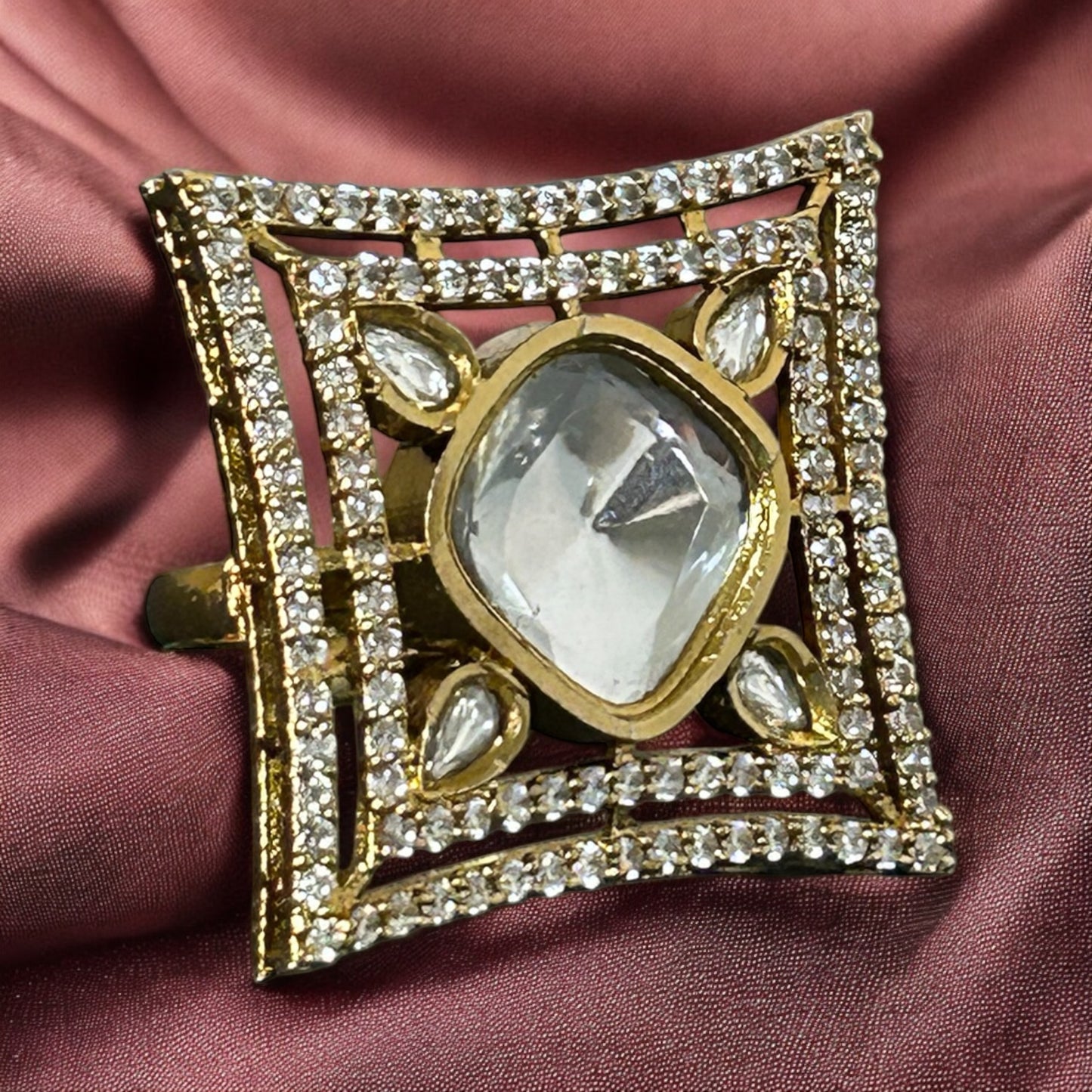 krisha gold Ring