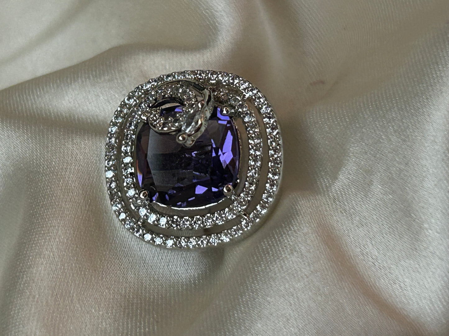 Khwaish purple pendant set with ring