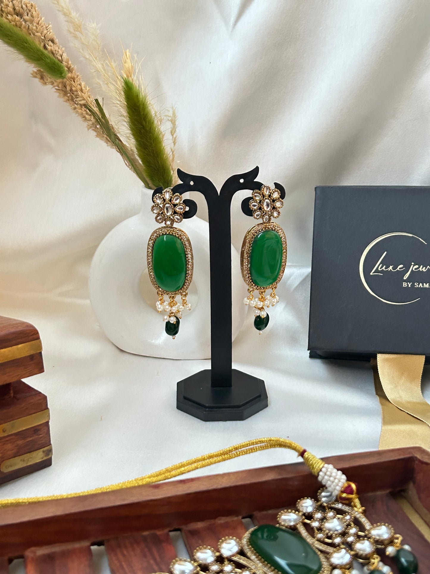 krisha green necklace set