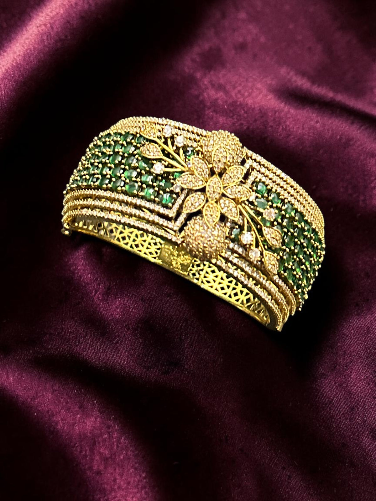 Ruchi Green Bracelet