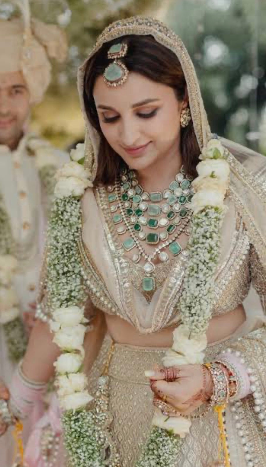 parineeti wedding necklace set