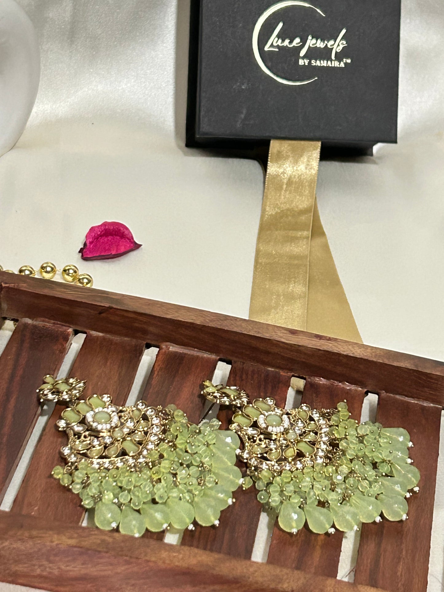 Arushi Green chandbali