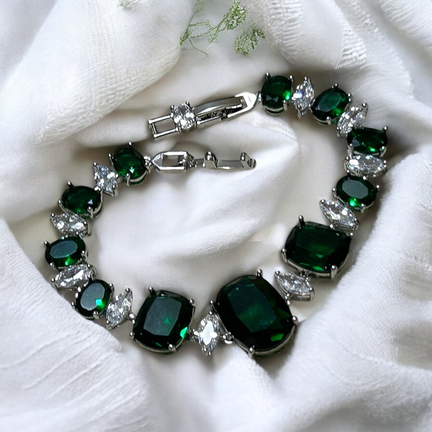 vouge Greenlight Glam