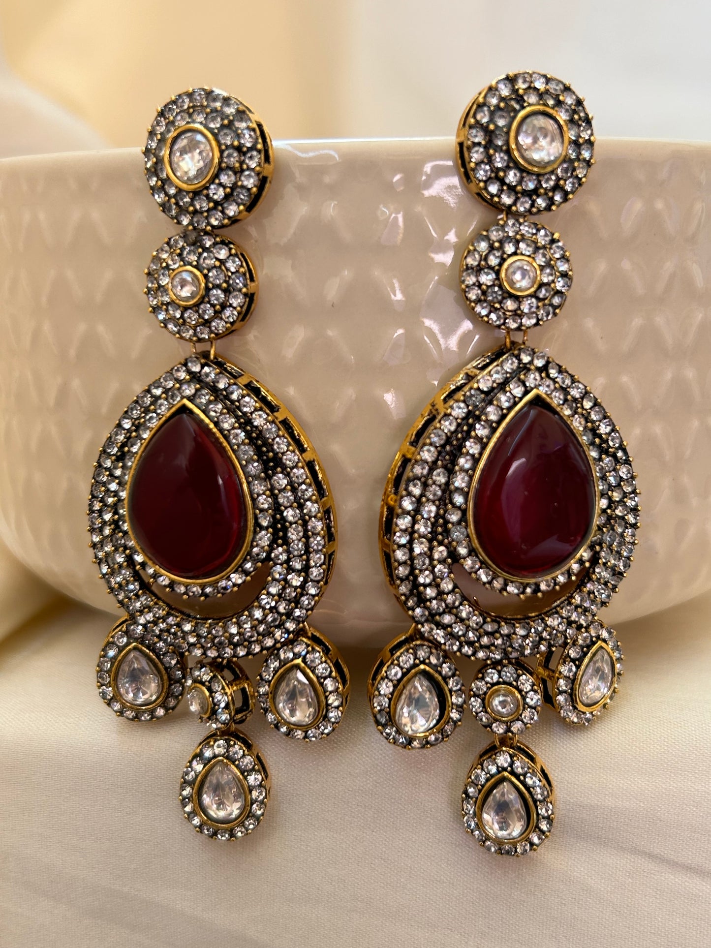 Maroon Heer Victorian earrings
