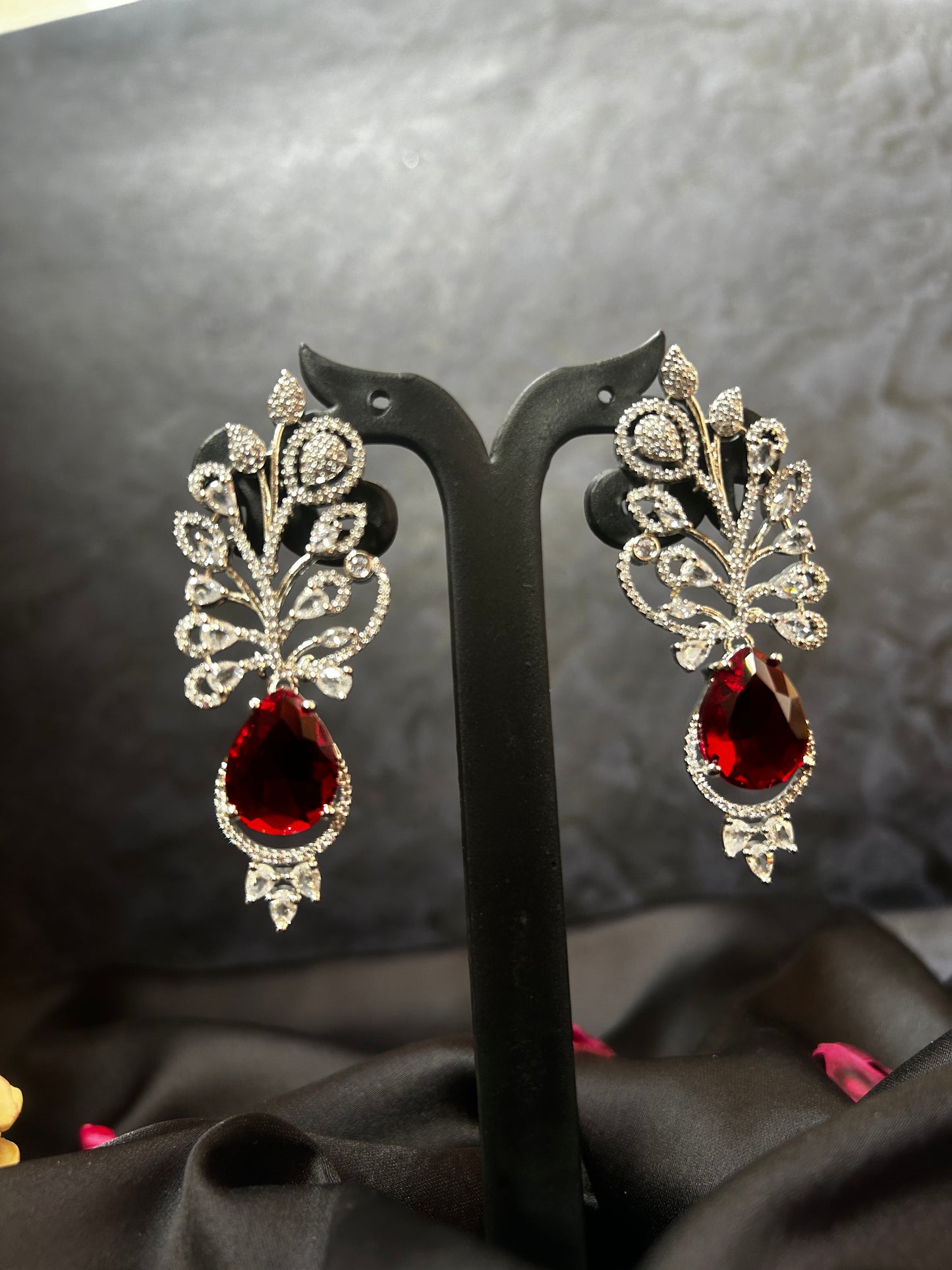 Innaya Ruby Earing