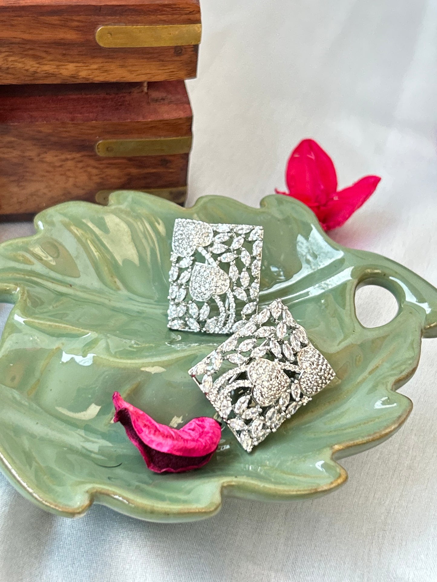 Avadhi silver studs Earrings