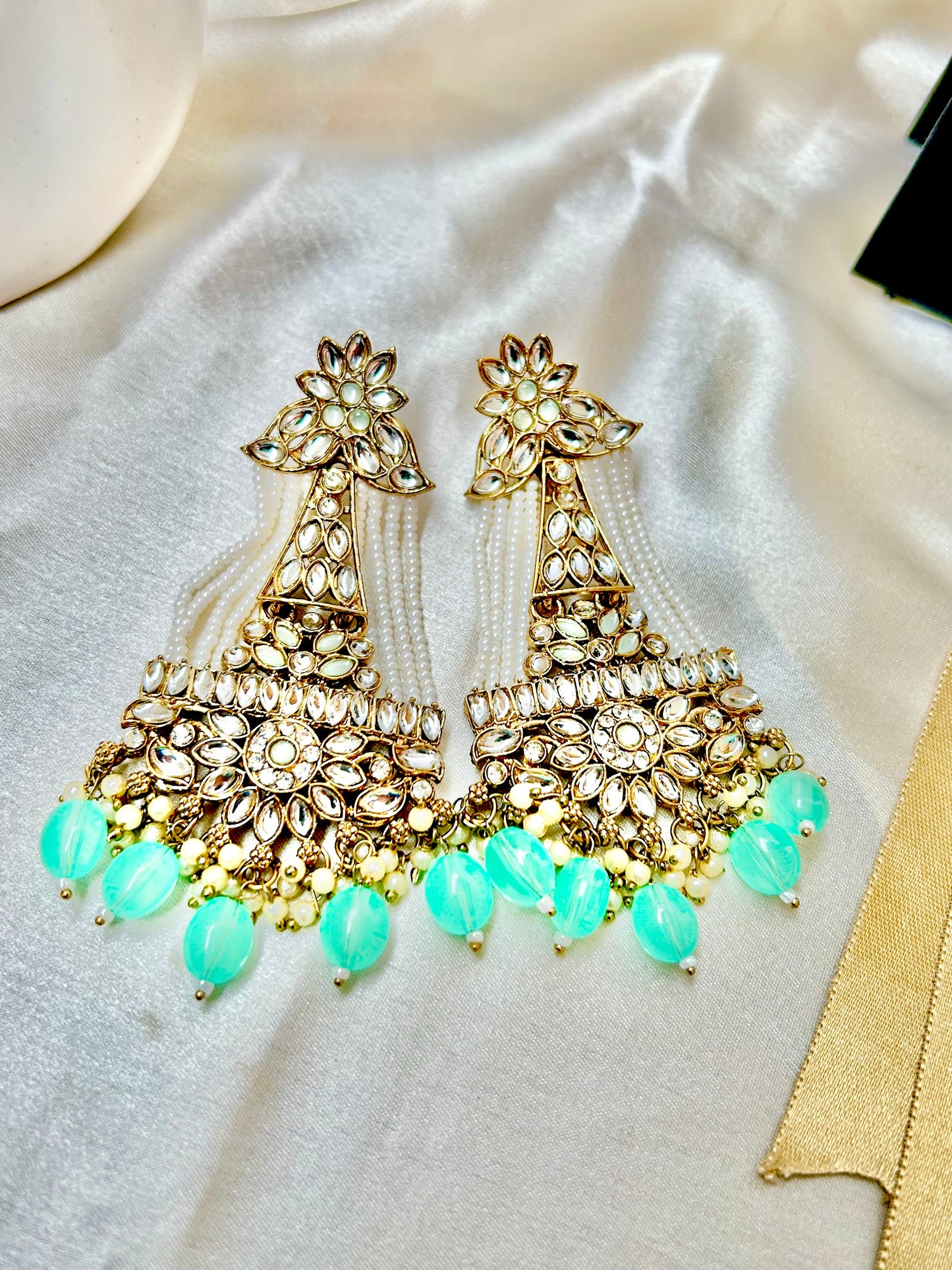 Zaaie Blue chandbalis