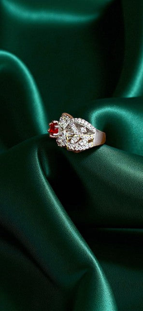 Lyna Ruby silver Ring