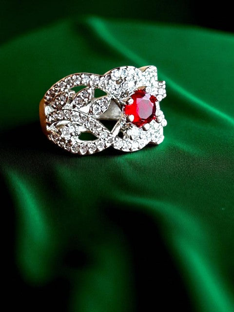 Lyna Ruby silver Ring