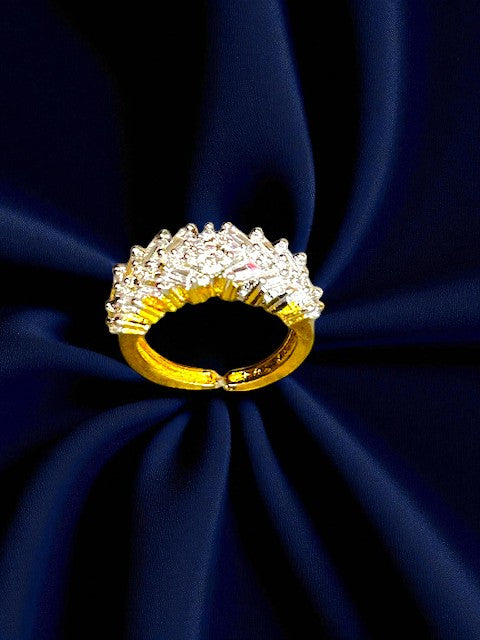 Ziyu Sleek Gold Band Ring
