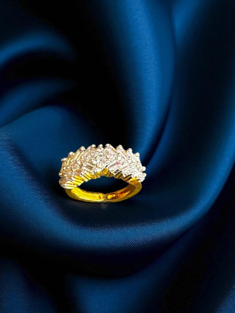 Ziyu Sleek Gold Band Ring