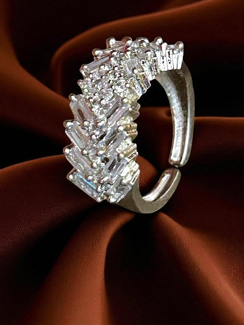 Ziyu Sleek silver Band Ring