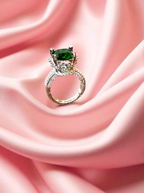 Nawaabi Emerald Green Ring