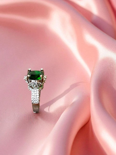 Nawaabi Emerald Green Ring