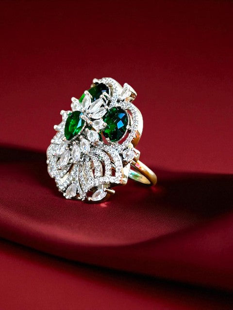 Majesticl Emeral Green Ring