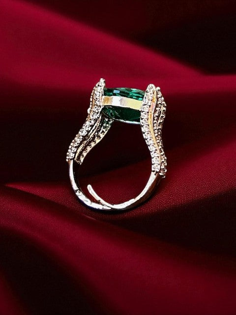Noor Sea Green Ring