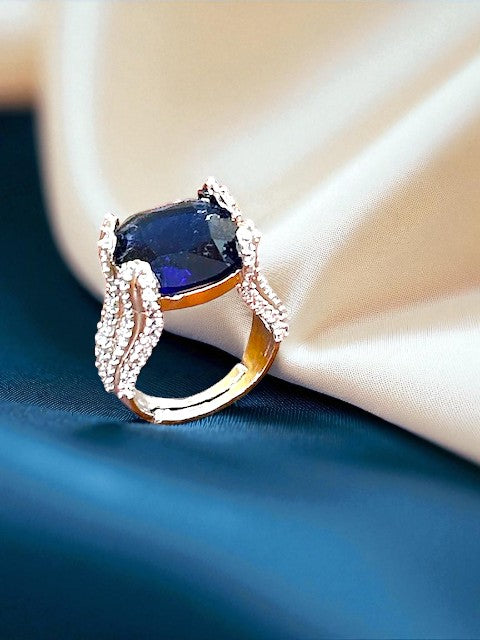 Noor Sapphire Blue Ring