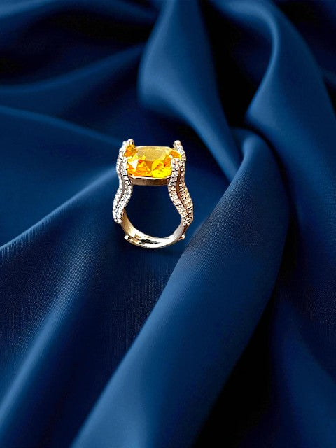 Noor Yellow Ring