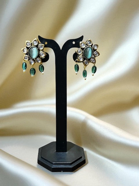 Kundan Vilas Emerald necklace set