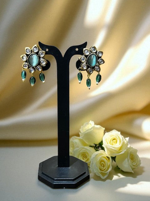 Kundan Vilas Emerald necklace set