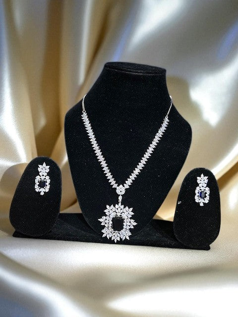 Sapphire AD pendent Set