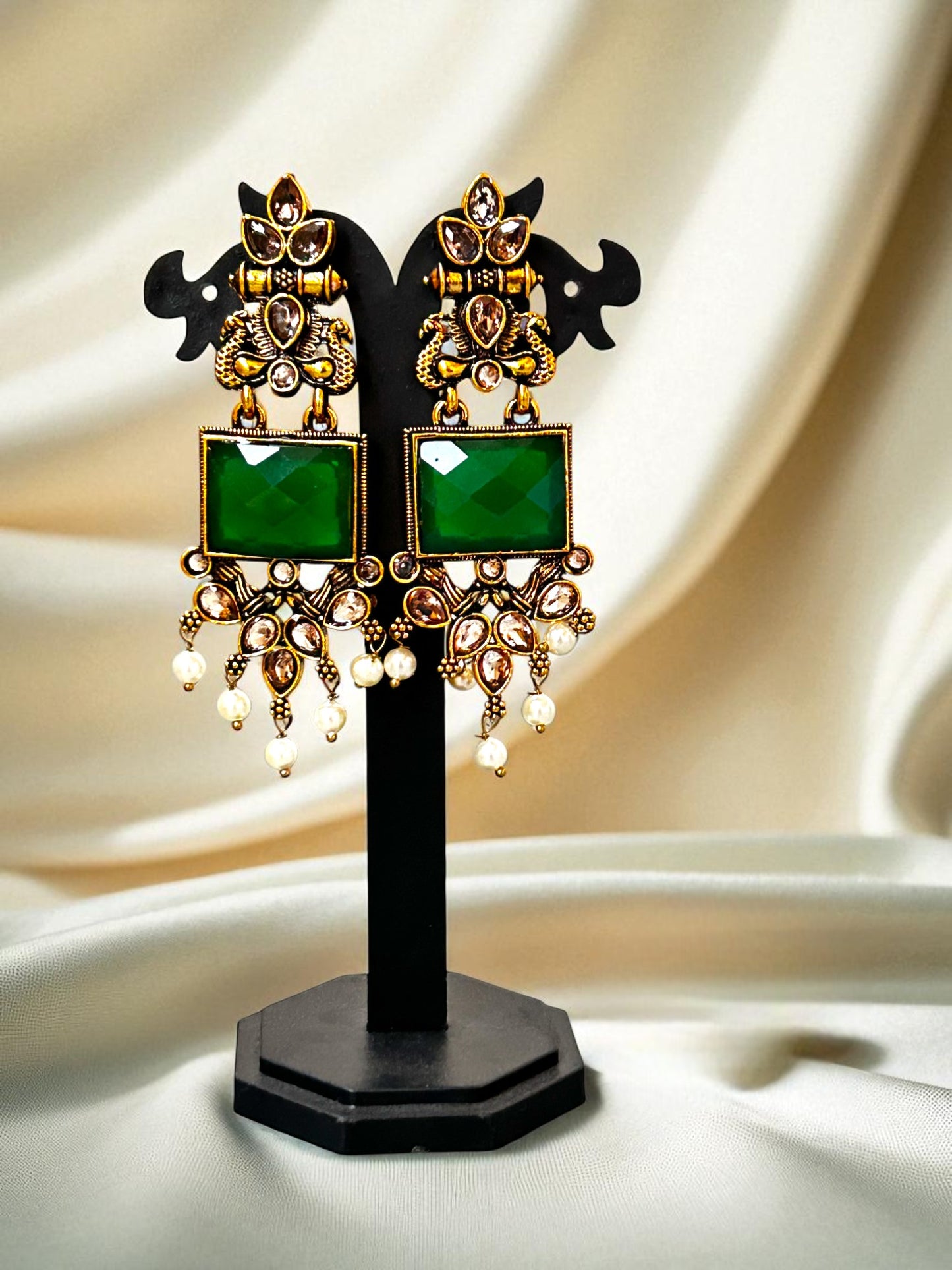 Emerald Rajwada Chandrika Earrings