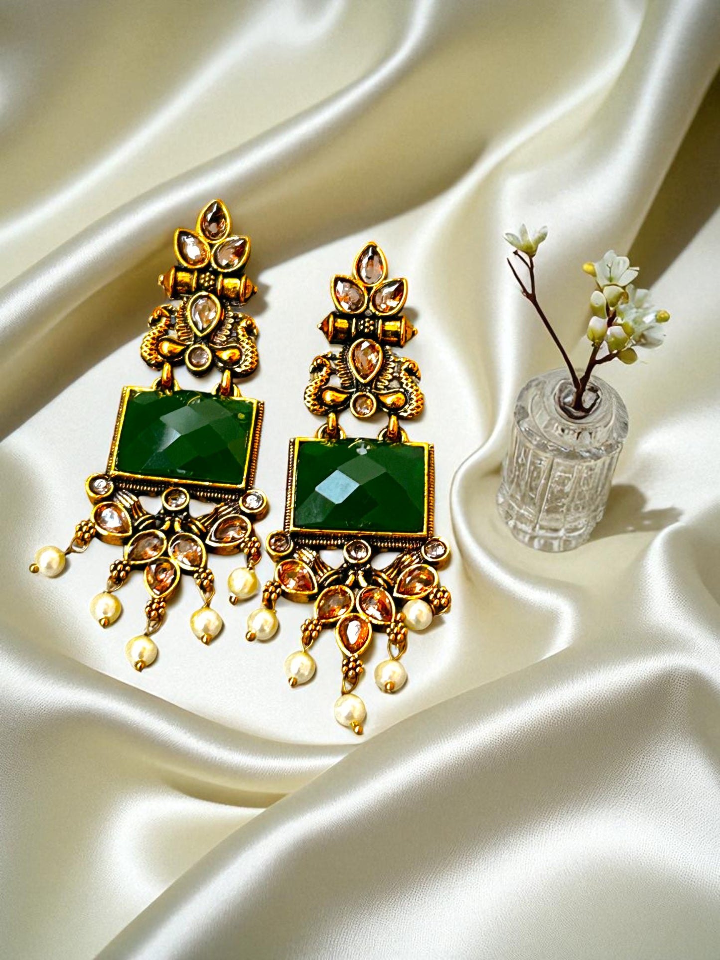Emerald Rajwada Chandrika Earrings