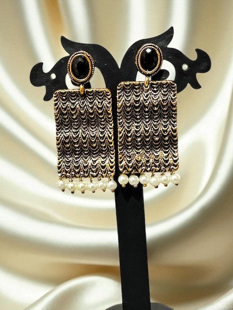 Vintage Drape Black Pearl Danglers