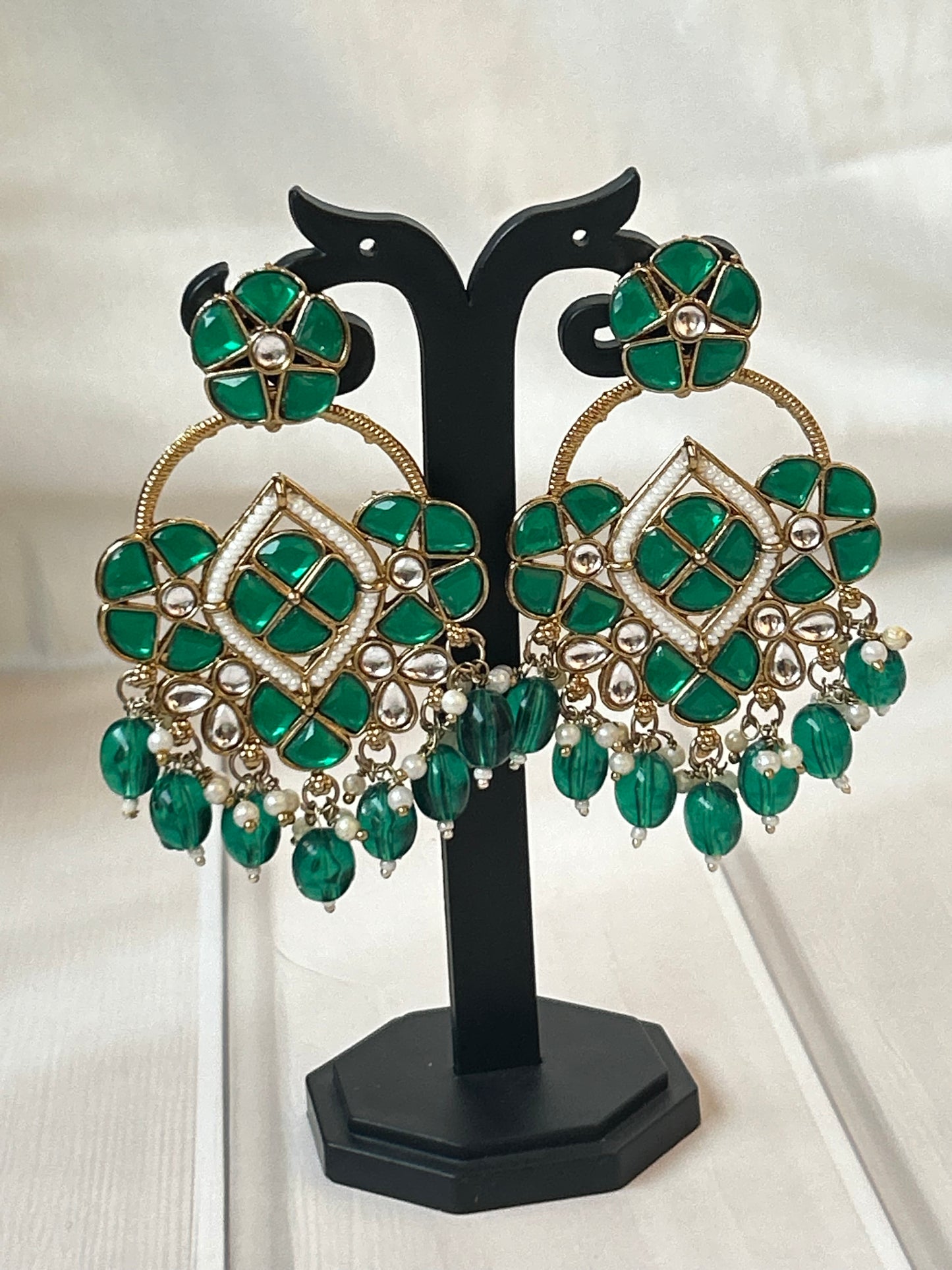 Sitara Emerald Green chandbalis
