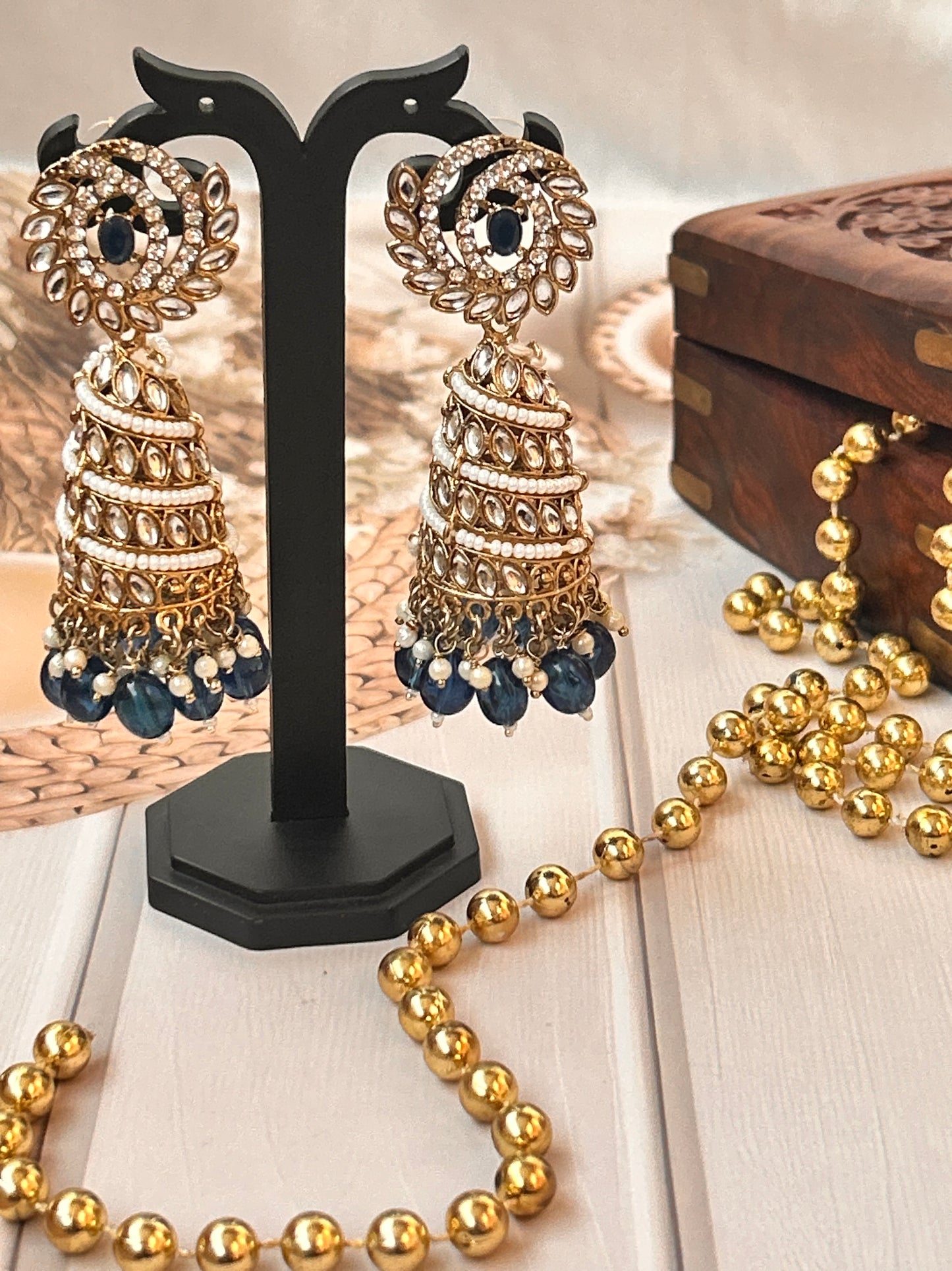 Zareen Navy Jhumka