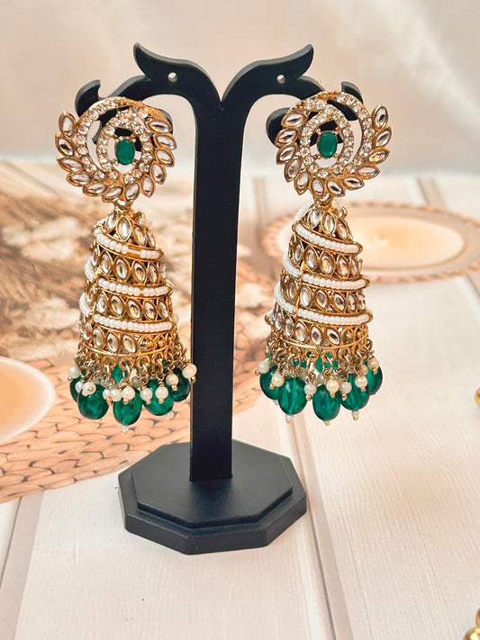 Zareen Emerald Jhumka
