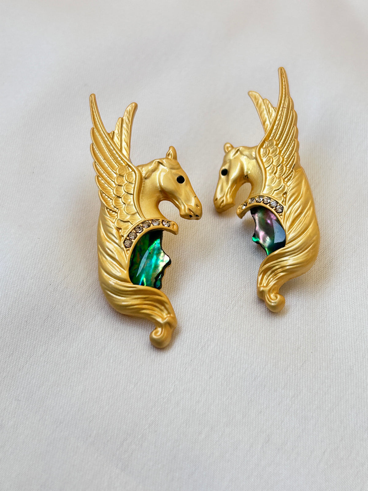 Flying matte gold hourse earrings