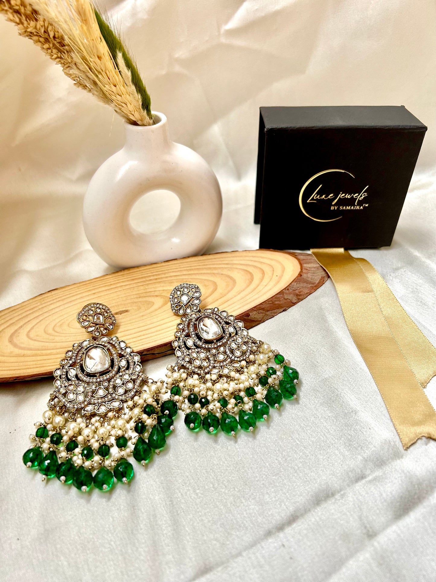 Bhavya Green Chandbali