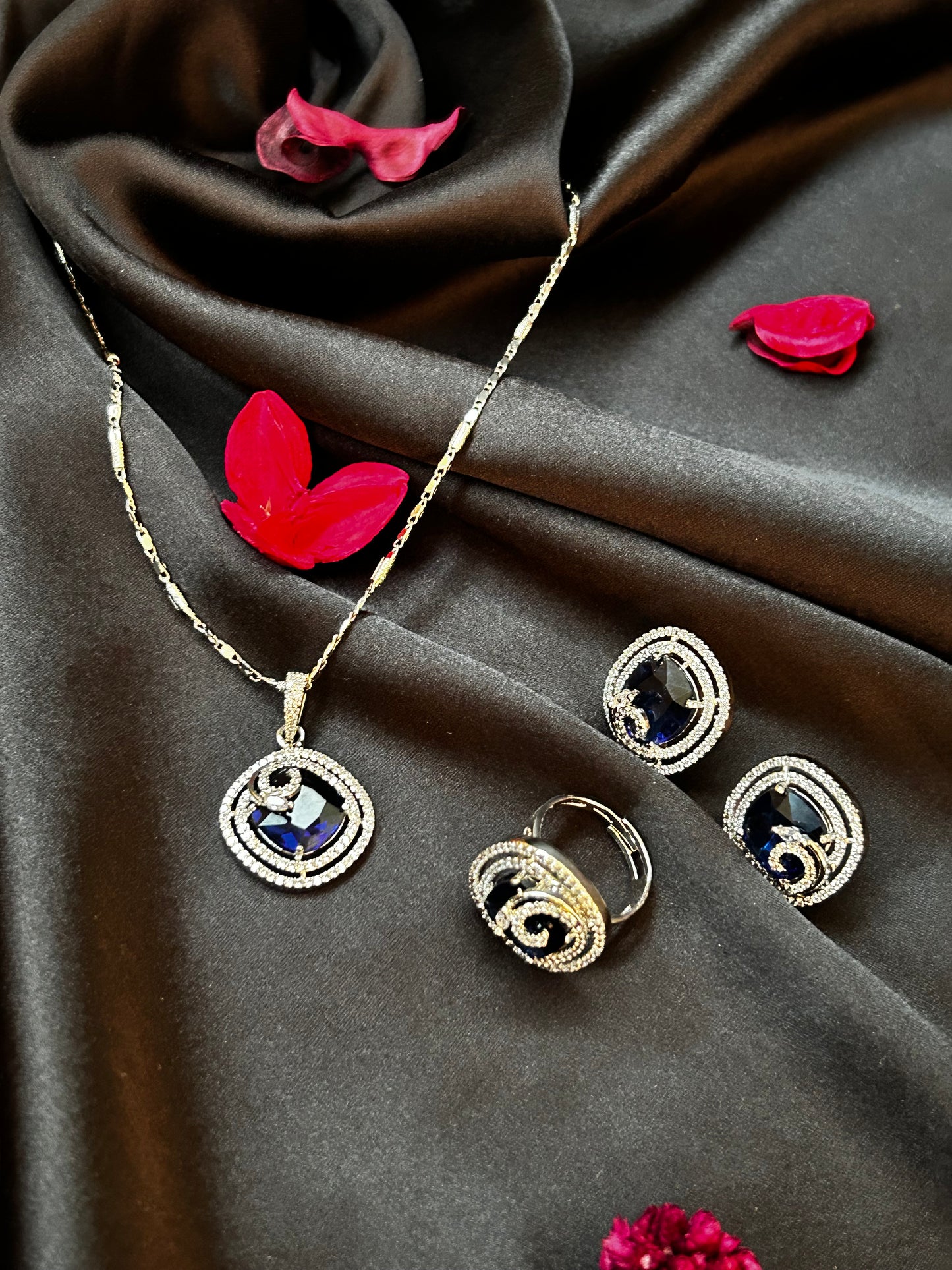 Khwaish navy pendant set with ring
