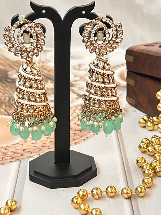 Zareen Aqua Jhumka