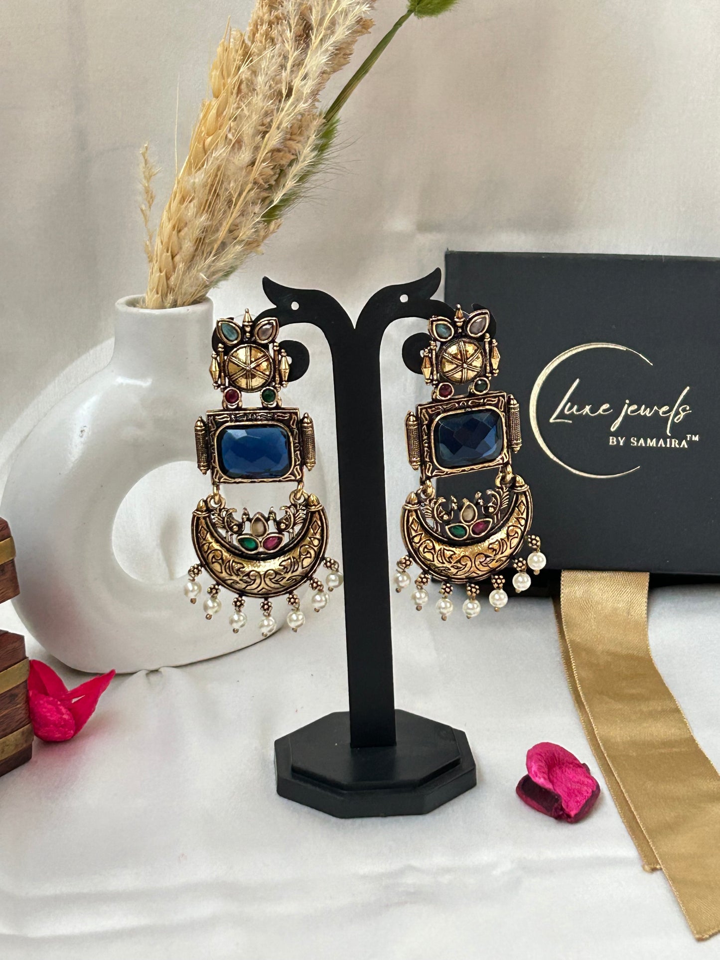 Aarna blue chandbali