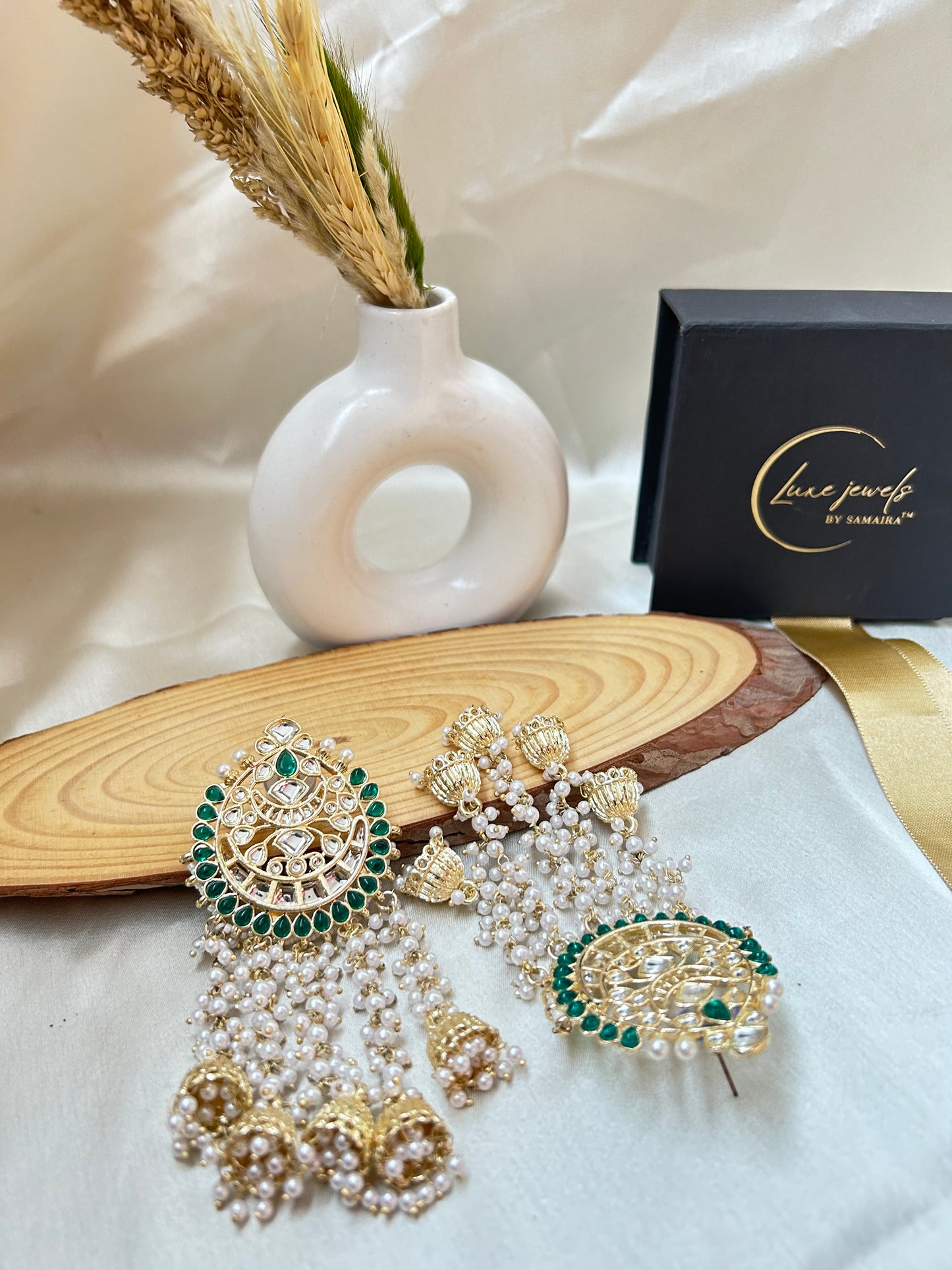 Shanvi Green Chandbali