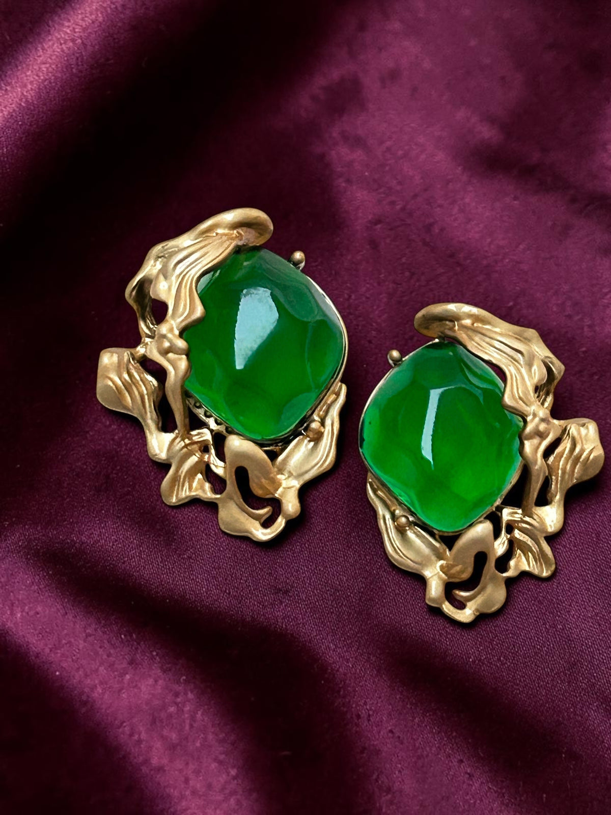 Emerald Aurelia Stud Earrings