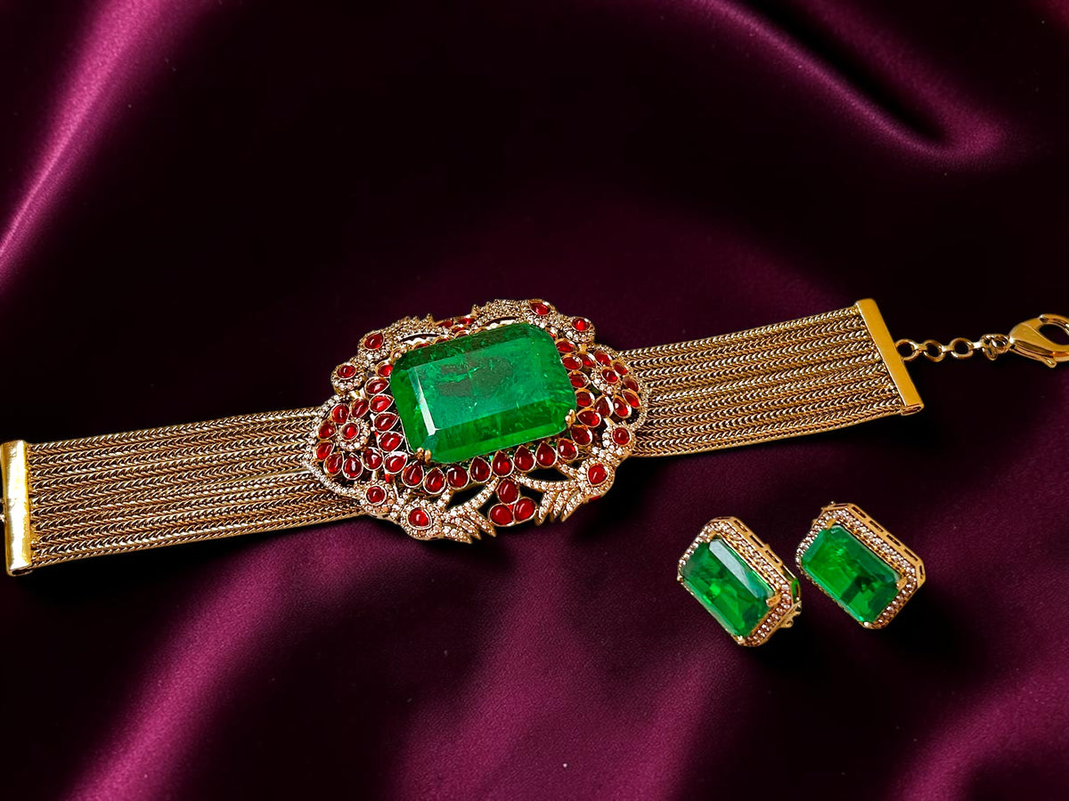 Celestia Emerald Necklace