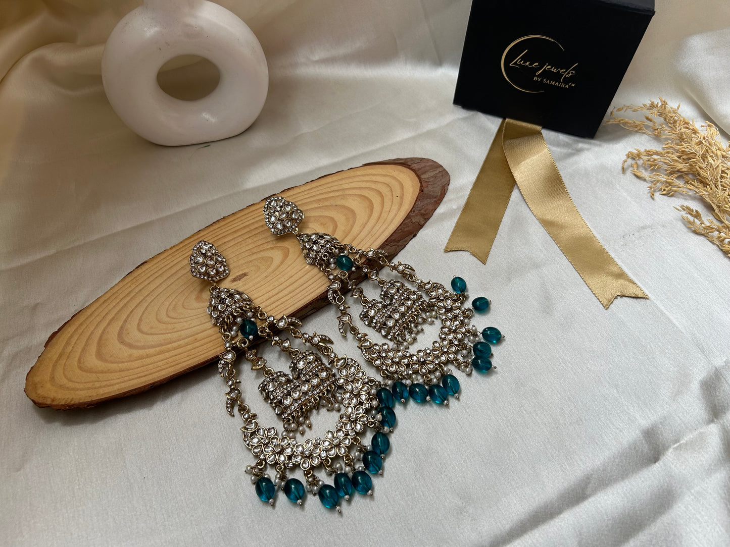 Aadhya Rama Blue  chandbalis