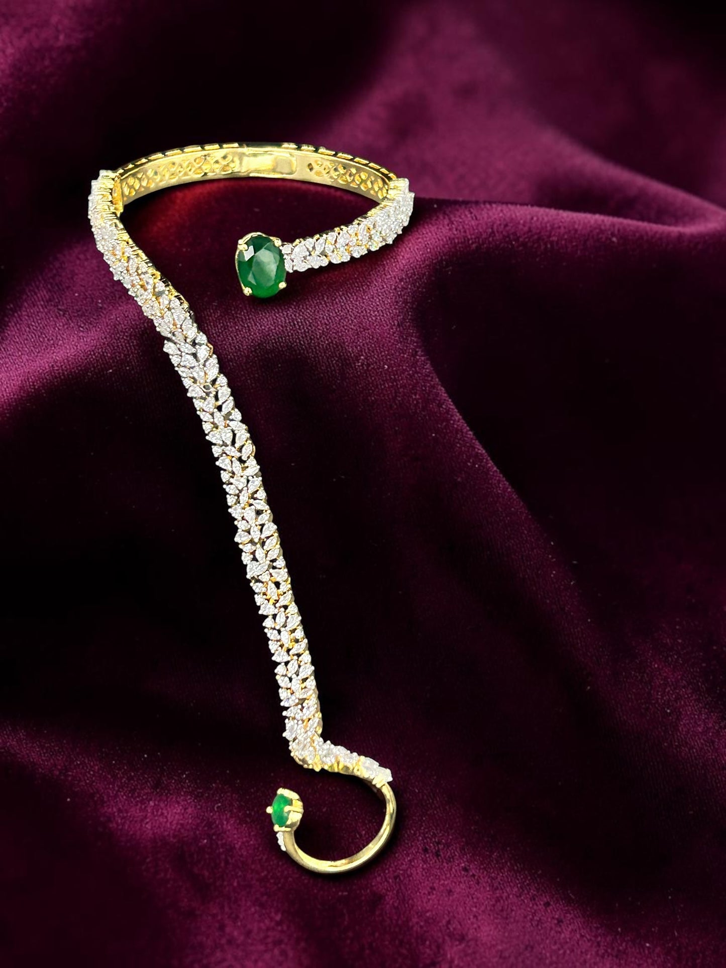 Emerald Hand harness( hath phool)