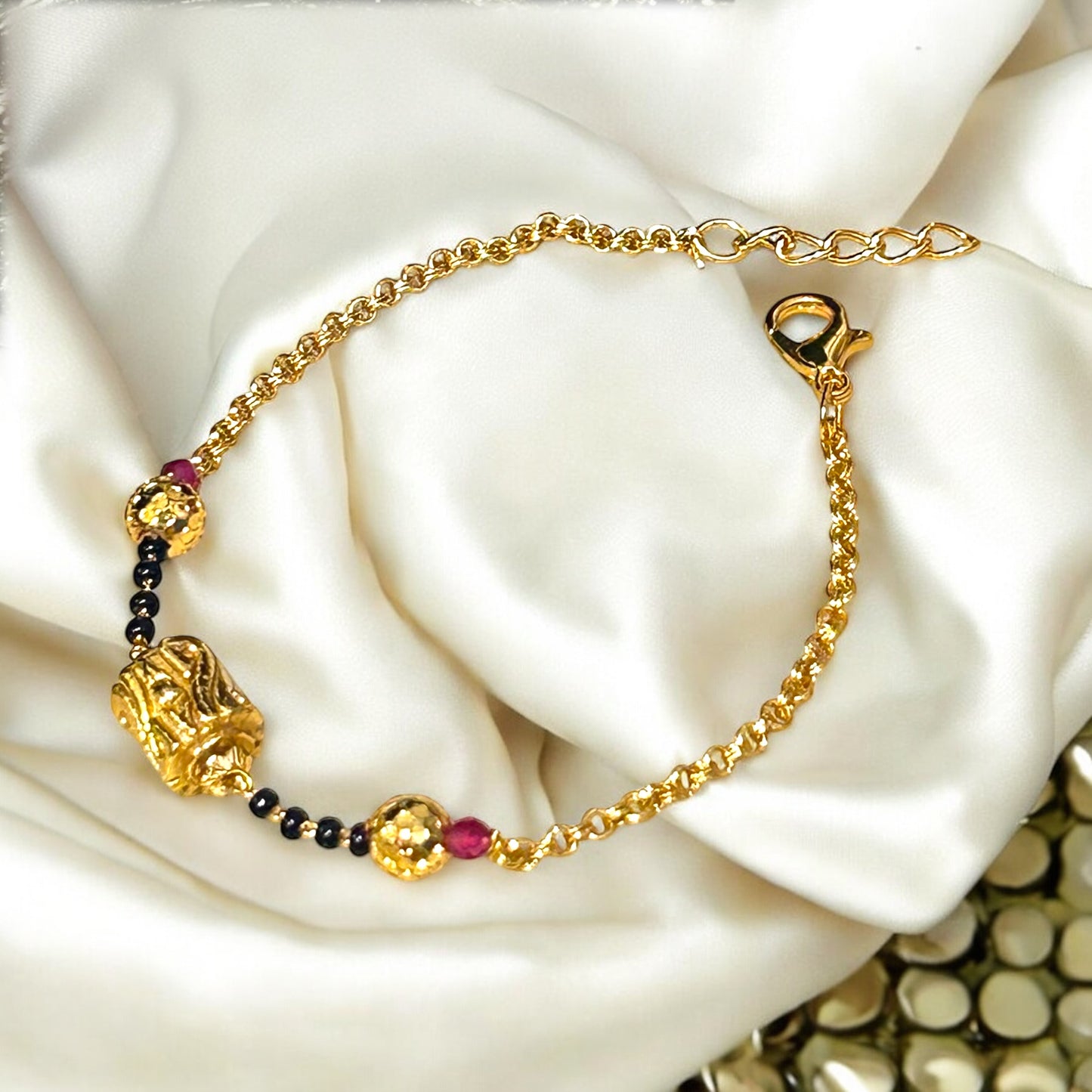 Infinity Knot Mangalsutra Bracelet