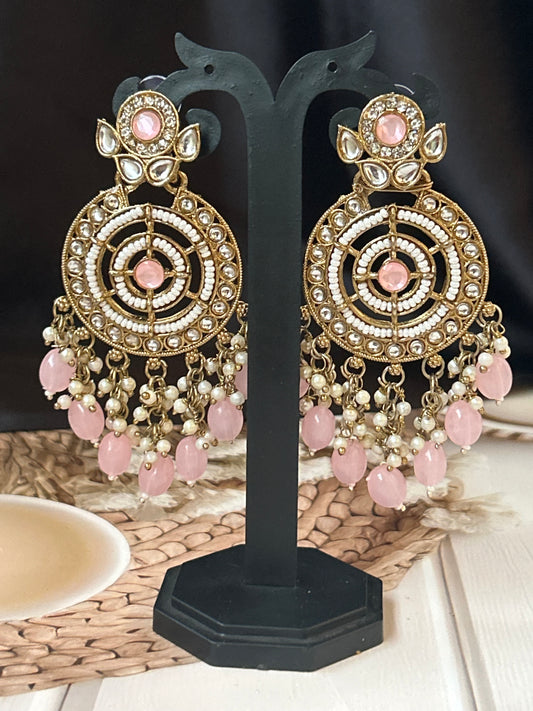 Sara  pink  chandbalis