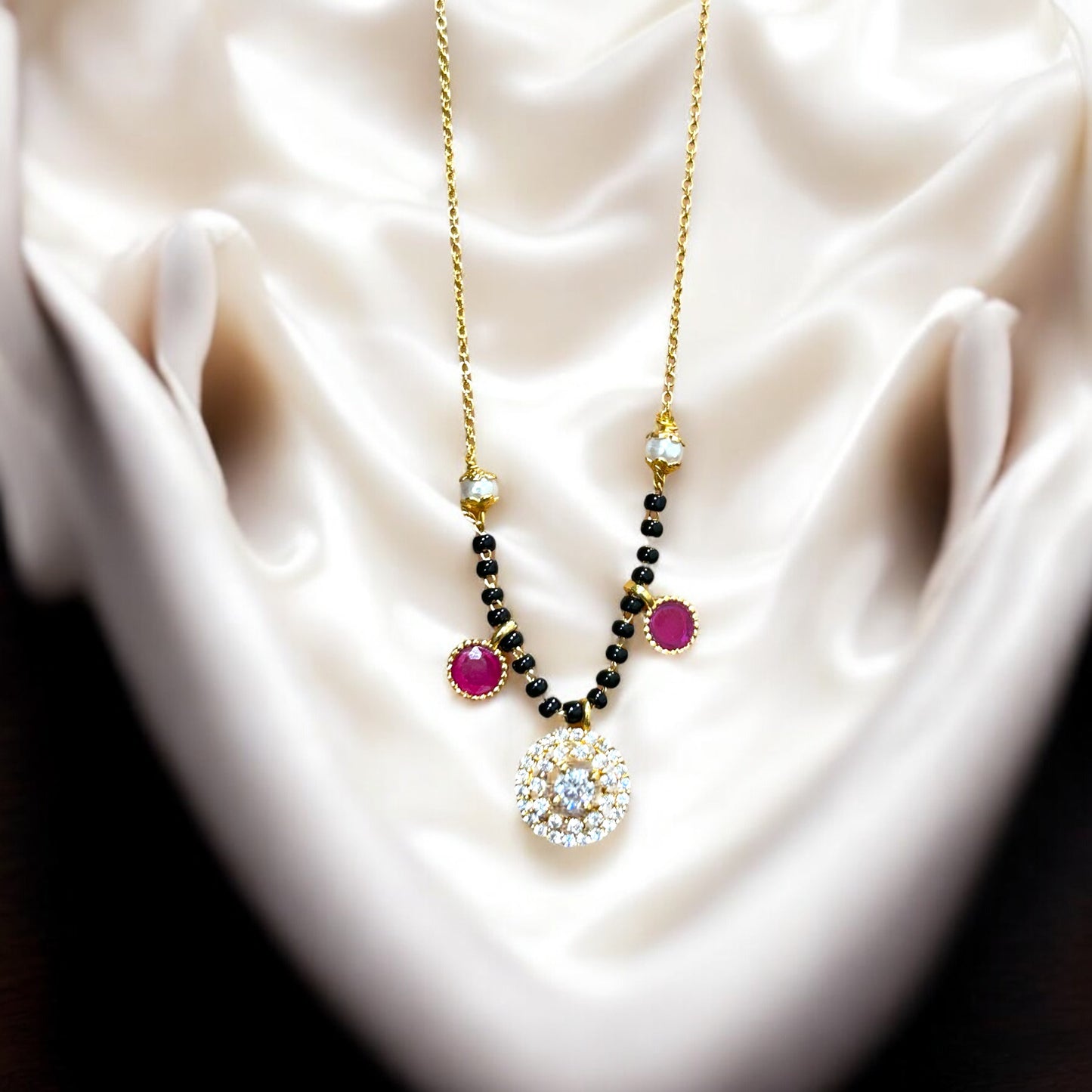 GlitzWave Pendant Mangalsutra